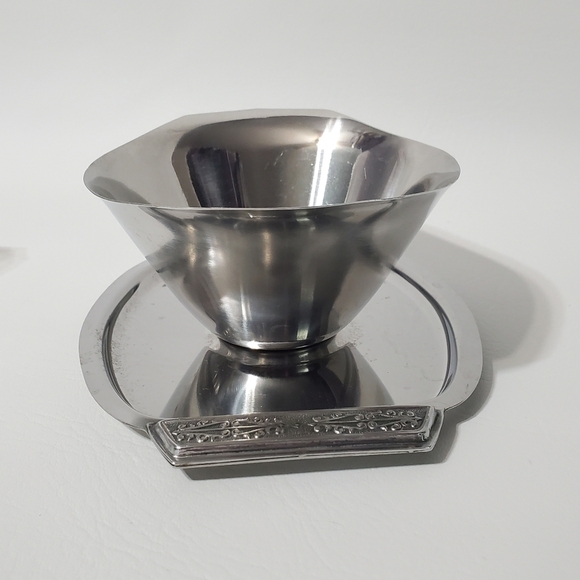 Vintage Miranda Stainless Steel Gravy Boat with Attached Plate 1970s - Picture 5 of 8